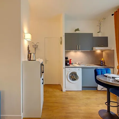 Ferienwohnung L'Agapanthe - Proche Gare Saint-Pierre-des-Corps Exterior foto